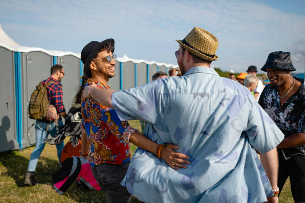 Best Portable toilet rental cost  in Bronson, FL
